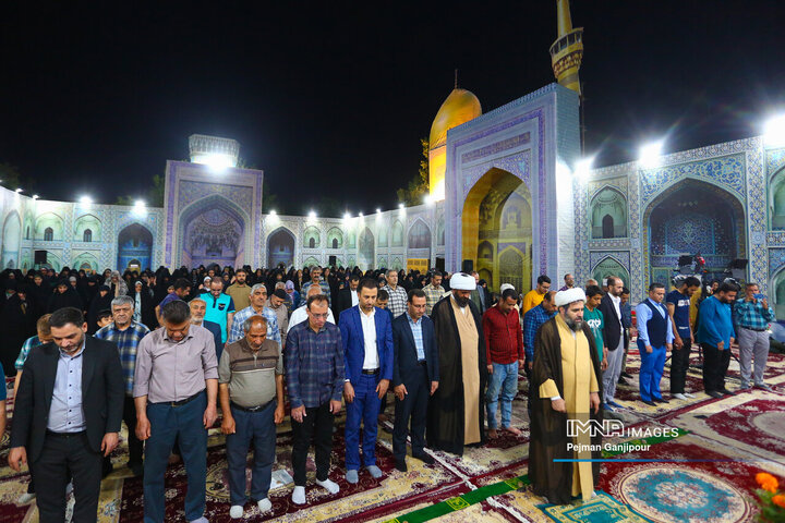 ویژه برنامه «قرار عاشقی با امام هشتم»