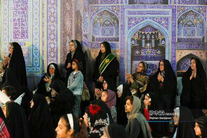 ویژه برنامه «قرار عاشقی با امام هشتم»