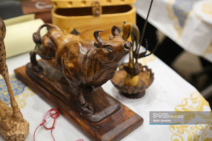 بازارچه تولید زنده صنایع دستی