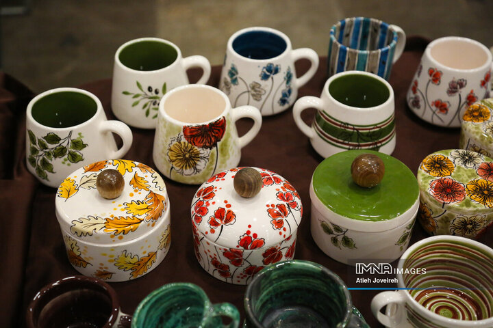 بازارچه تولید زنده صنایع دستی