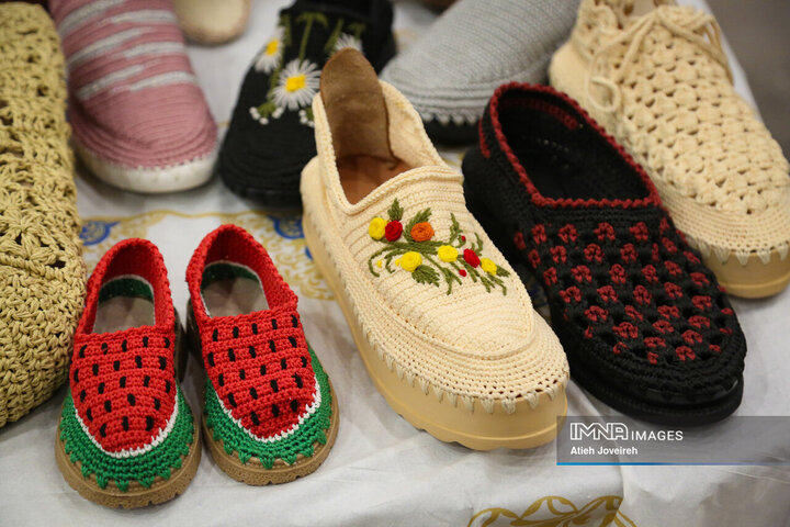 بازارچه تولید زنده صنایع دستی