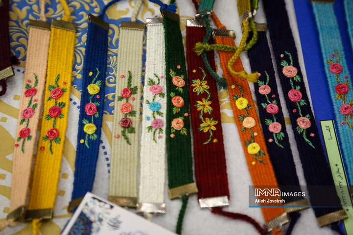 بازارچه تولید زنده صنایع دستی