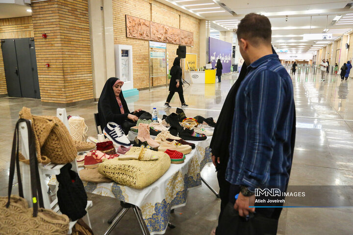 روستاکالا به زنجان می‌آید