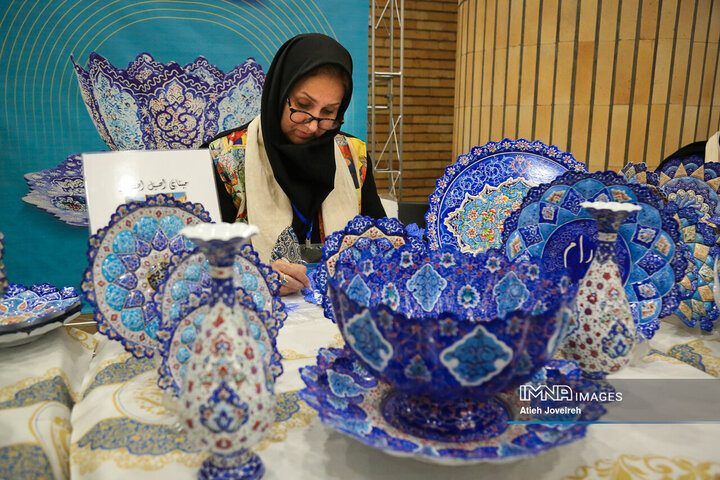 بازارچه تولید زنده صنایع دستی