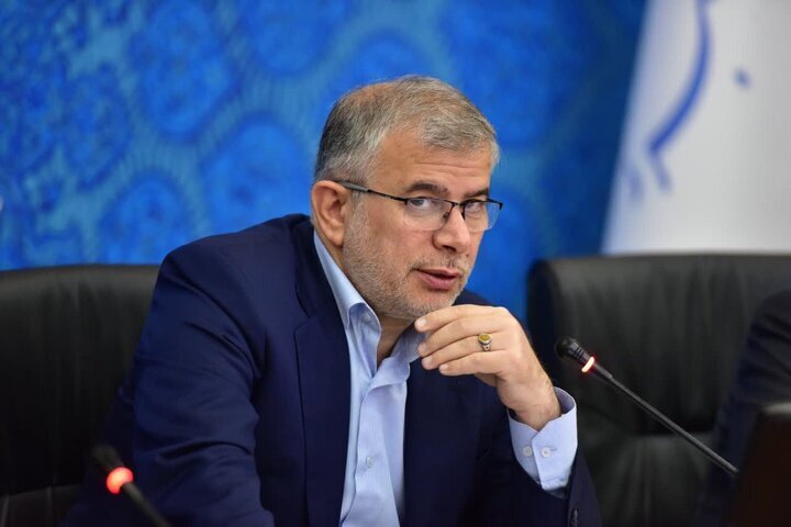 شوراهای شهر و روستا در زمینه احداث مدرسه همراه باشند