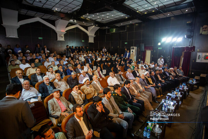 آیین بهره‌برداری از پروژه‌های منطقه 11 شهرداری اصفهان