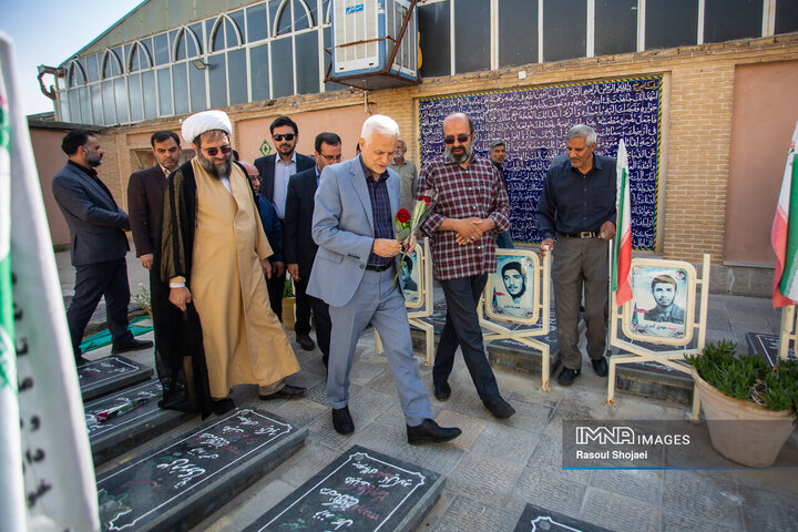 آیین بهره‌برداری از پروژه‌های منطقه 11 شهرداری اصفهان