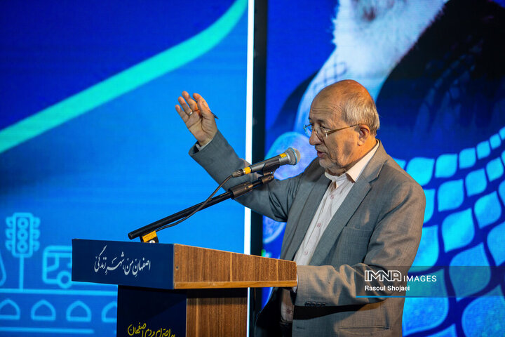 آیین بهره‌برداری از پروژه‌های منطقه 11 شهرداری اصفهان