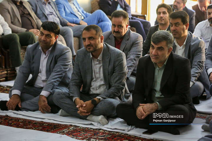 صبحگاه همدلی مدیران شهری اصفهان