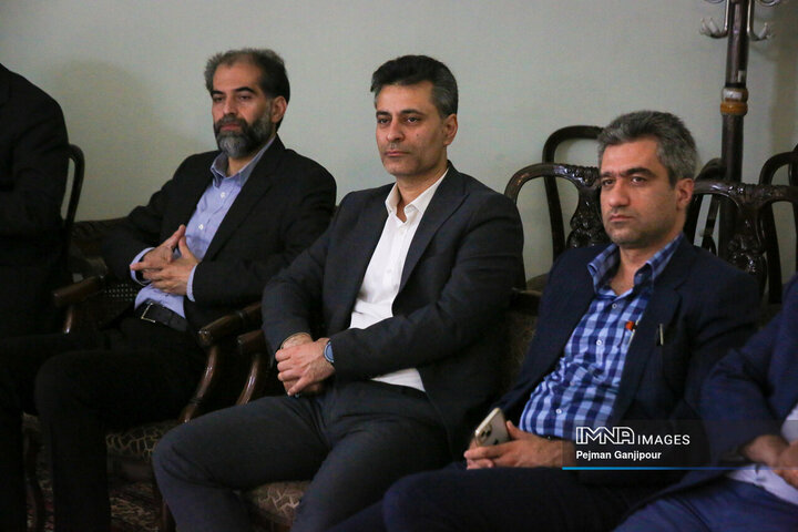 صبحگاه همدلی مدیران شهری اصفهان