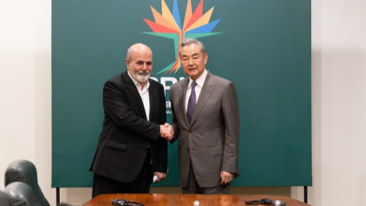 از حاکمیت، امنیت و کرامت ملی ایران حمایت می‌کنیم