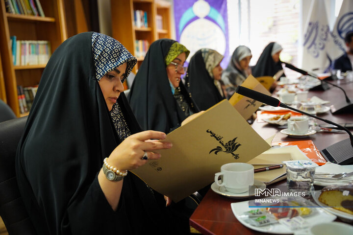 نشست شاعرانه اصفهان شهر زندگی