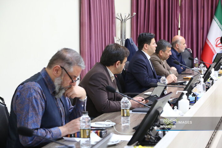 تجلیل شهردار اصفهان از سید مرتضی سقاییان‌نژاد