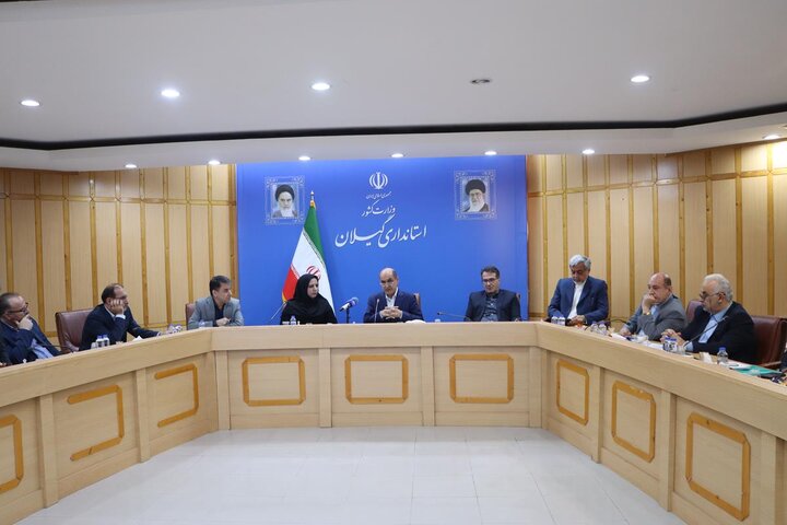 آموزش و توانمندسازی نیروی انسانی از ارکان اصلی بهره‌وری در نظام اداری است