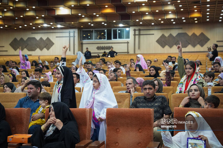 جشن روزه اولی‌های فرزندان کارکنان شهرداری اصفهان