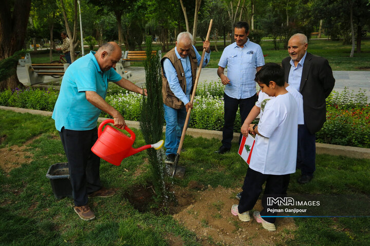 آیین افتتاح گذر صلح و دوستی در اصفهان