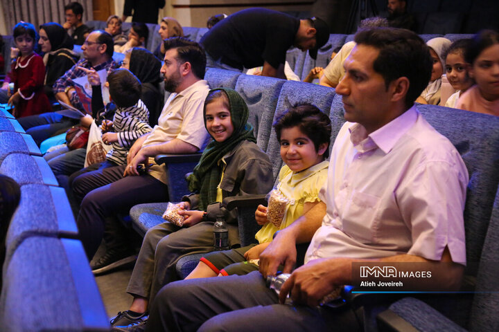 اختتامیه چهارمین دوره جشنواره بین‌المللی نقاشی کودک و نوجوان «پوپک»