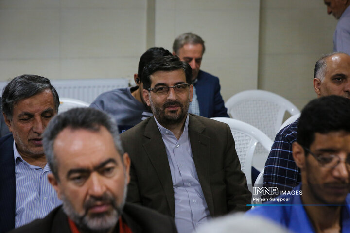 میزگرد تخصصی اصفهان، بحران آب و آینده