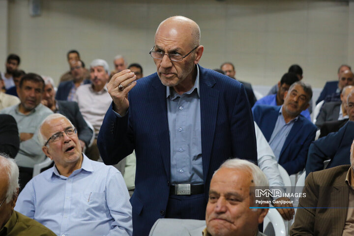 میزگرد تخصصی اصفهان، بحران آب و آینده