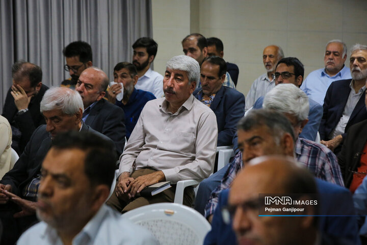 میزگرد تخصصی اصفهان، بحران آب و آینده