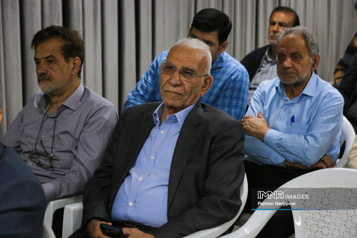 میزگرد تخصصی اصفهان، بحران آب و آینده