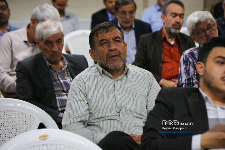 میزگرد تخصصی اصفهان، بحران آب و آینده