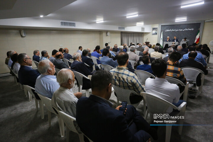 میزگرد تخصصی اصفهان، بحران آب و آینده