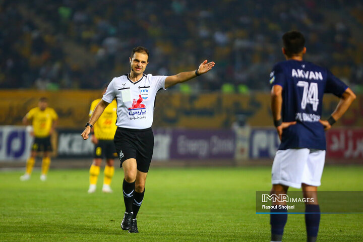 هفته بیست‌و‌هشتم لیگ برتر؛ سپاهان - گل گهر