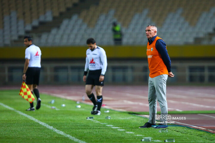 هفته بیست‌و‌هشتم لیگ برتر؛ سپاهان - گل گهر