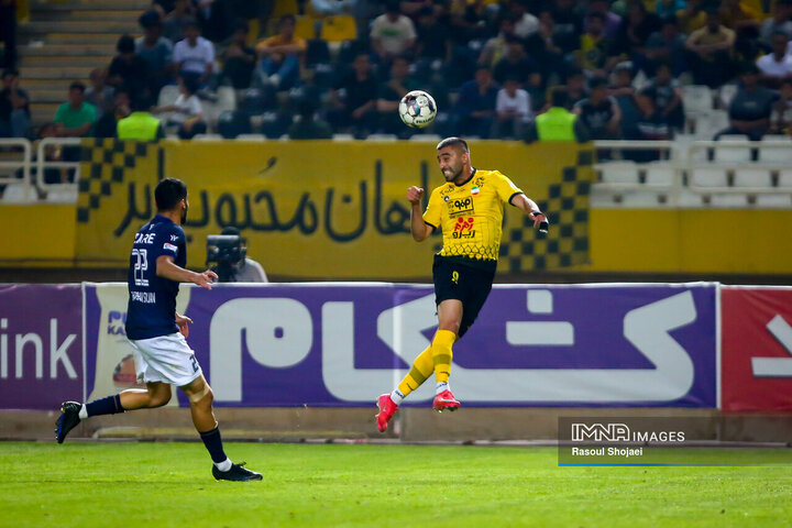 هفته بیست‌و‌هشتم لیگ برتر؛ سپاهان - گل گهر