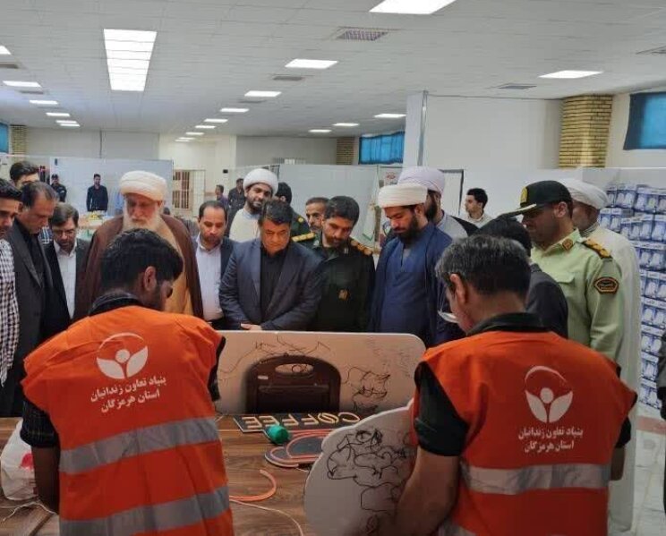 از افتتاح کارگاه تولید لامپ کممصرف در زندان تا آزادی زندانی زیر پرچم مطهر حرم امام رضا(ع)