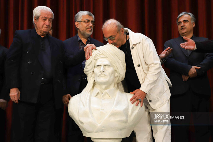 گرامیداشت هفته فرهنگی سنندج