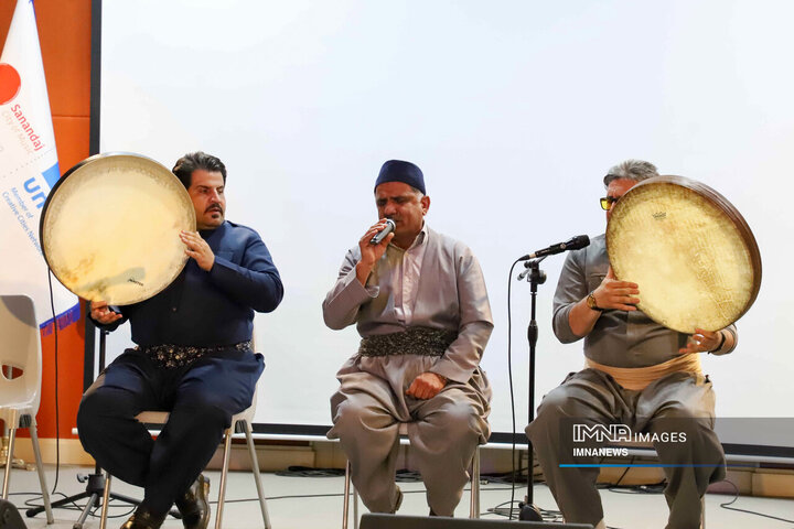 گرامیداشت هفته فرهنگی سنندج