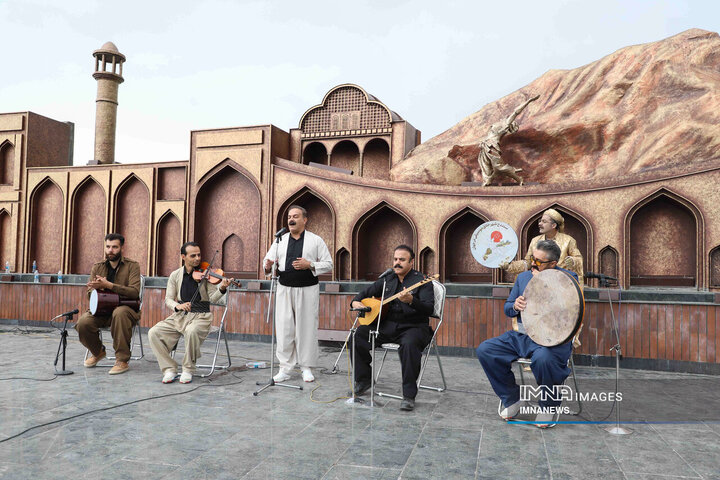 گرامیداشت هفته فرهنگی سنندج