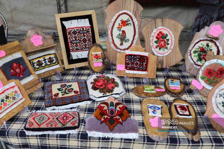 گرامیداشت هفته فرهنگی سنندج