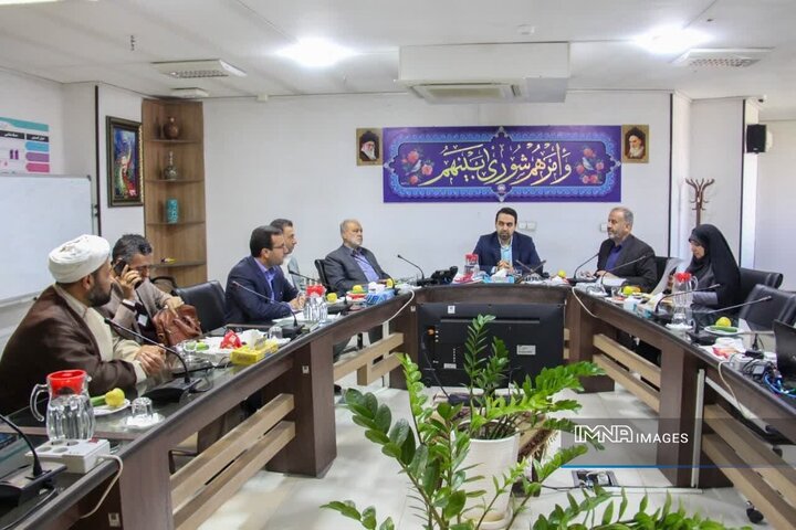بررسی آخرین وضعیت اجرایی سرزمین کودک و نوجوان در کمیسیون فرهنگی شورای شهر اصفهان