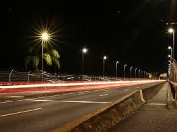 چرا باید به سراغ چراغ خیابانی LED برویم؟ چرا باید به سراغ چراغ خیابانی LED برویم؟