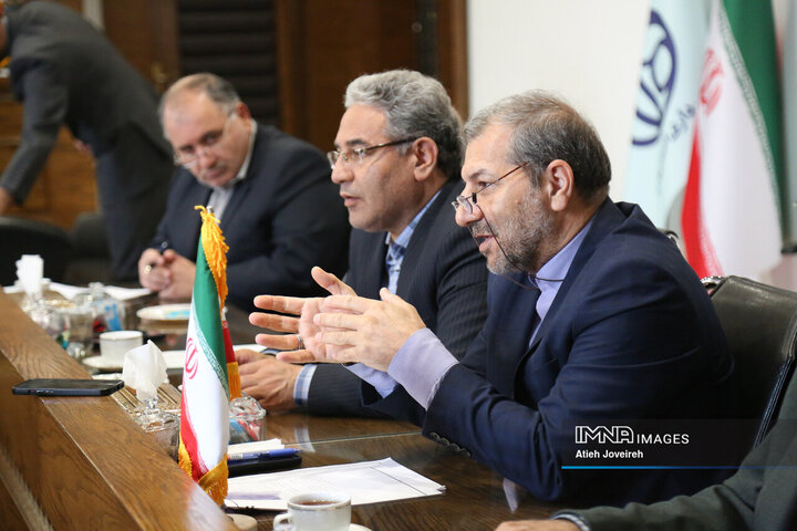 دیدار مدیران شهری اصفهان با سفیر مجارستان در ایران