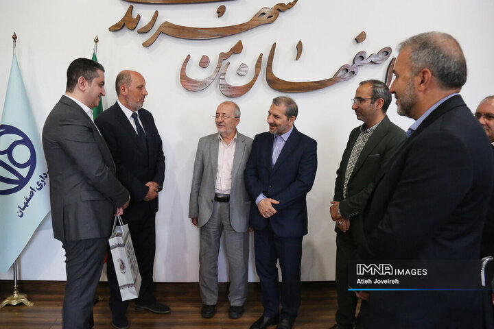 دیدار مدیران شهری اصفهان با سفیر مجارستان در ایران