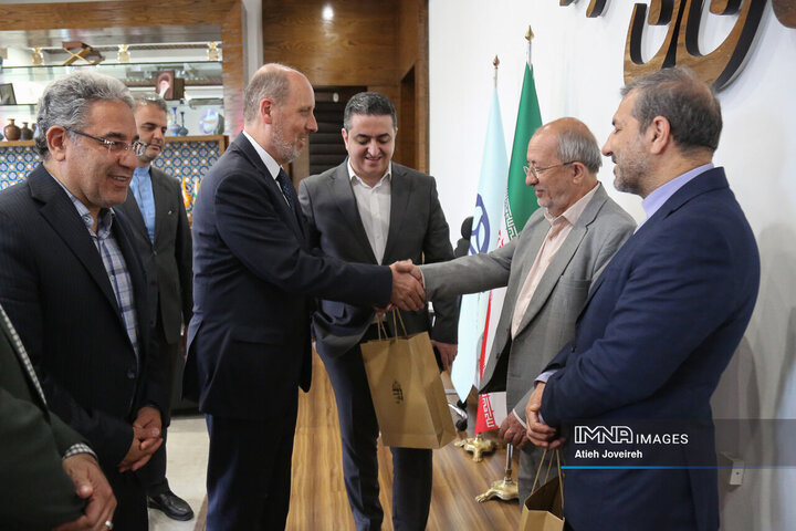 دیدار مدیران شهری اصفهان با سفیر مجارستان در ایران