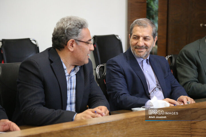 دیدار مدیران شهری اصفهان با سفیر مجارستان در ایران