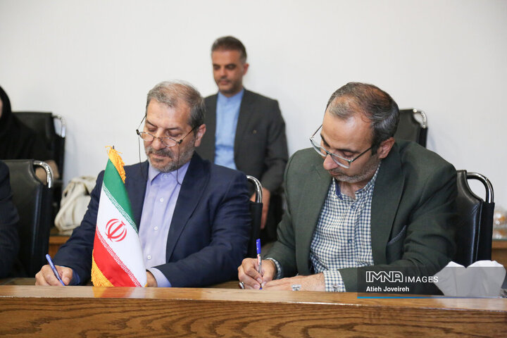 دیدار مدیران شهری اصفهان با سفیر مجارستان در ایران