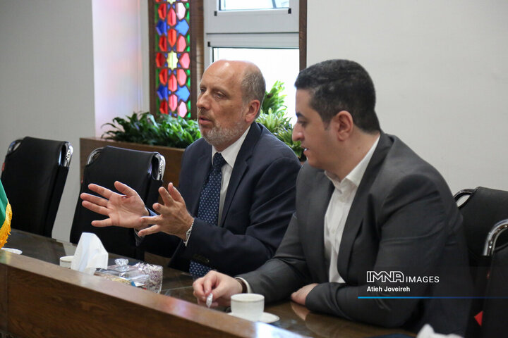 دیدار مدیران شهری اصفهان با سفیر مجارستان در ایران