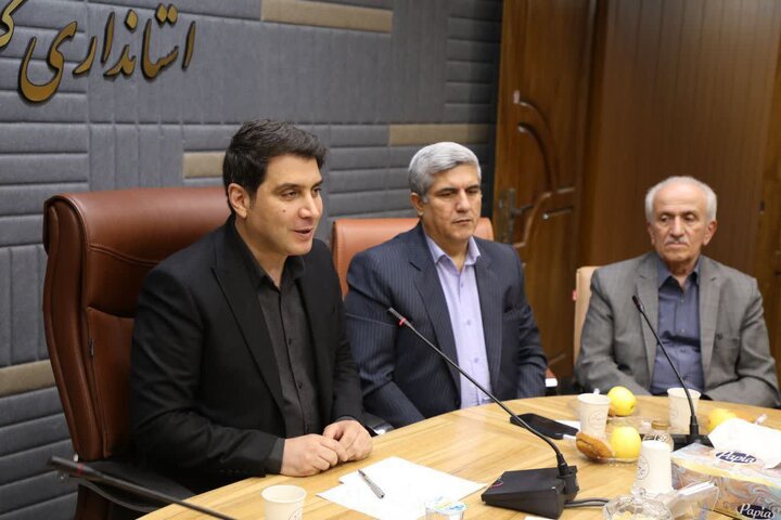 مدیران نیازمندی‌های جوانان نخبه کردستانی را پیگیری کنند