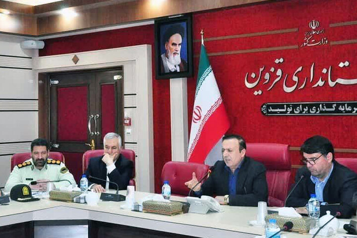 کمبود پارکینگ در قزوین باعث سردرگمی شهروندان شده است