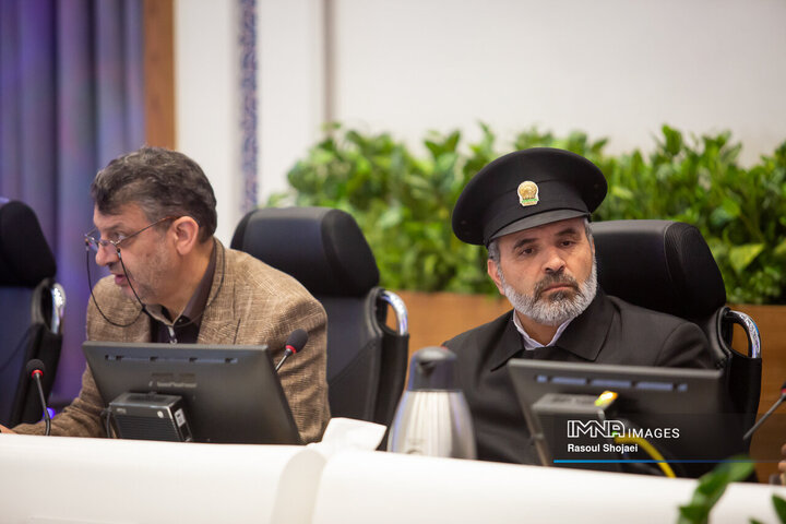 صحن علنی شورای شهر اصفهان