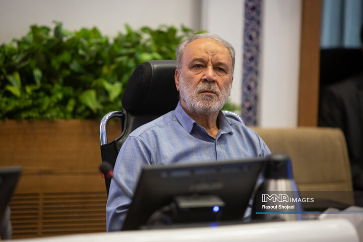 مدعی هستیم که توانسته‌ایم در محلات  شهر اصفهان الگوسازی انجام دهیم