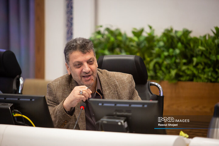 مترو تا ۲۰۰ سال آینده پاسخگوی نیاز شهر اصفهان است