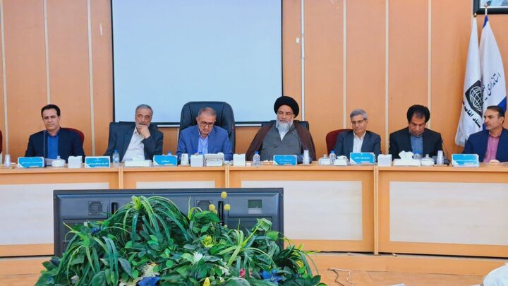 ادارات به ترویج فرهنگ نماز در جامعه توجه کنند