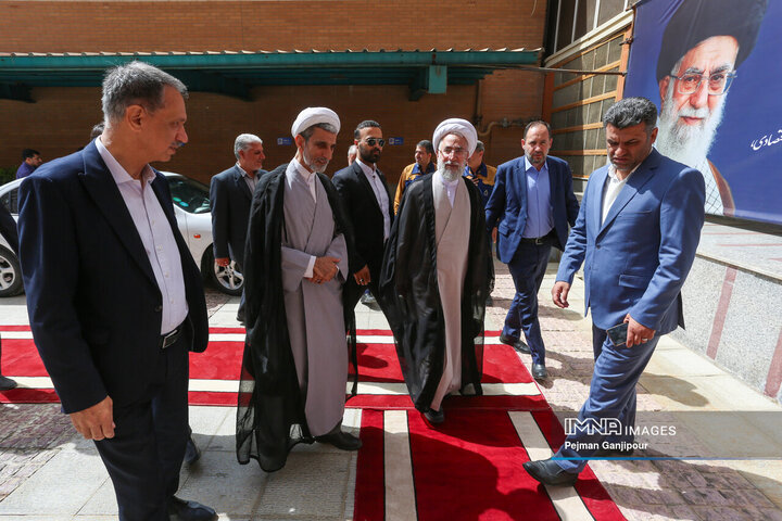 بازدید دادستان کل کشور از پالایشگاه غلات گلشهد